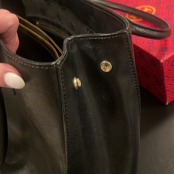 Tory Burch black tote bag - Picture 4 of 4